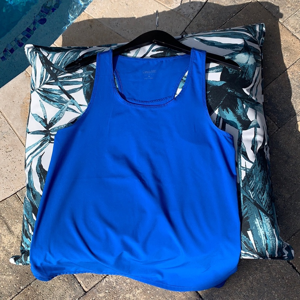 Calvin Klein quick dry tank top. Beautiful blue. XS